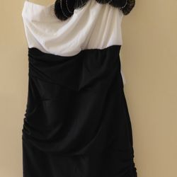 Ladies party dress size 3/4