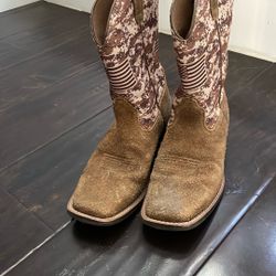 Boys Ariat Size 5