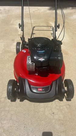 Toro 21” lawnmower self propelled