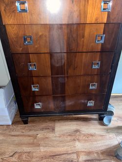 Bedroom dressers
