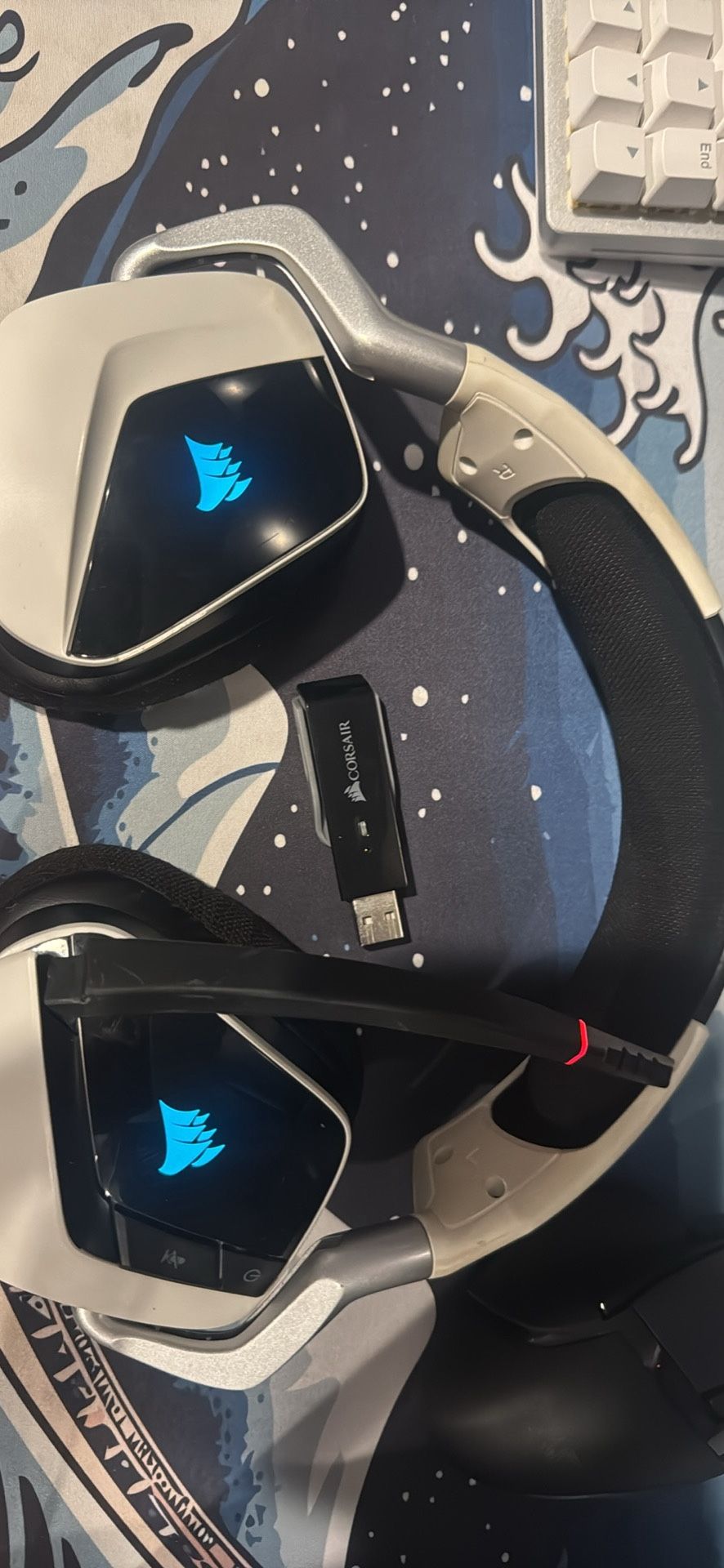 Corsair VOID RGB Wireless headset