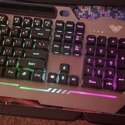 Full Keyboard And Mouse 