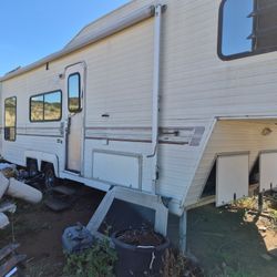 Free Fifth Wheel RV As Is