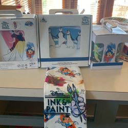 Disney Park Exclusive Plates & Cup Set