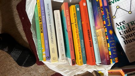Free books “ dale, pick up 9/16” thank you