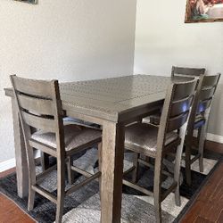 Dining Table - 6 Seater 