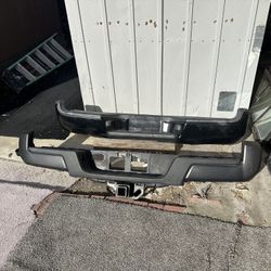 Toyota Tacoma.  Rear. Bumper 