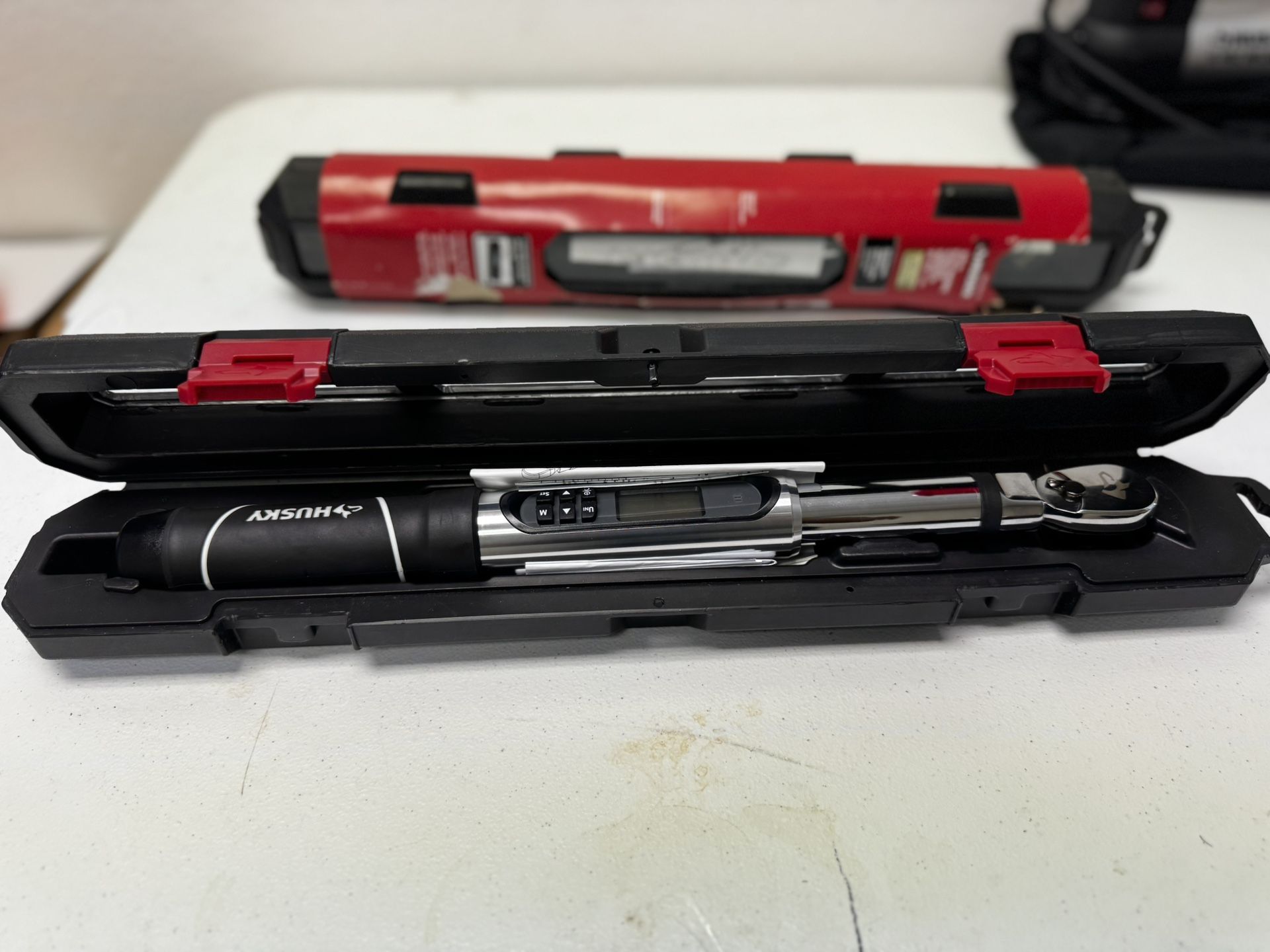 Husky 3/8 in. Drive Electronic Torque Wrench