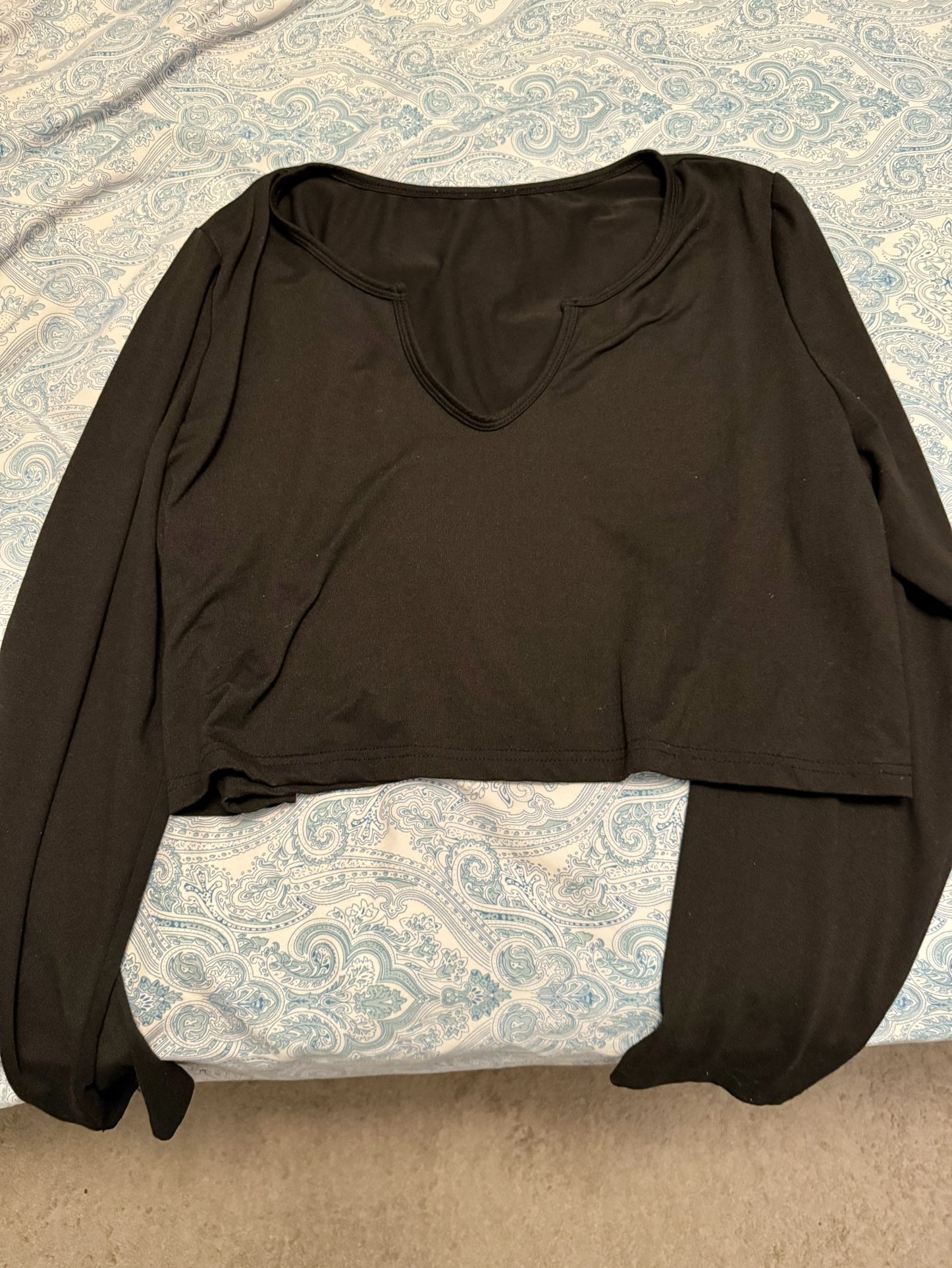 Black Crop-Top Shirt