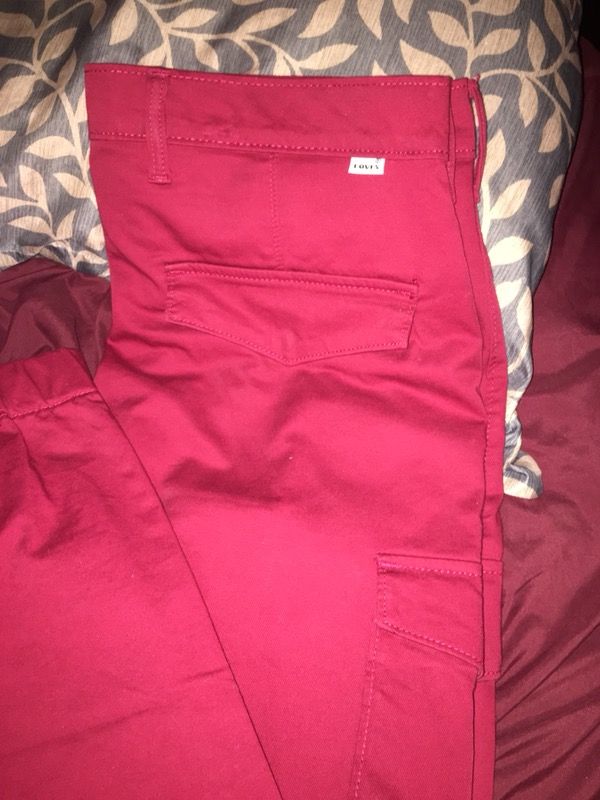 Levi’s jean joggers 36-32