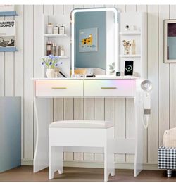 Vanity set