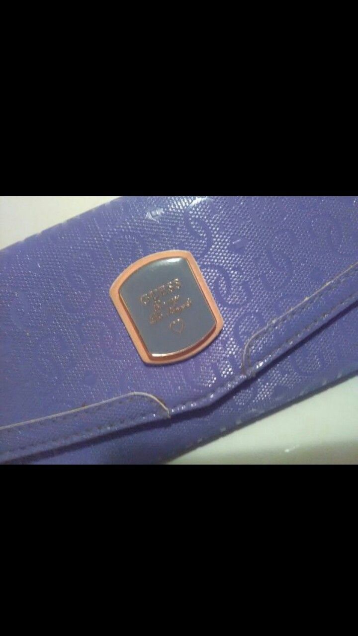 GUESS WALLET