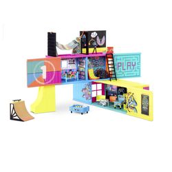 Clubhouse Playset with 40+ Surprises and 2 Exclusives Dolls