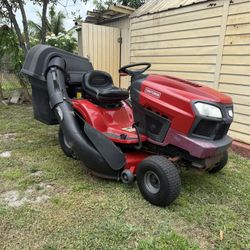 Craftsman 2500 Ride Mower W/ Double Grass Collected