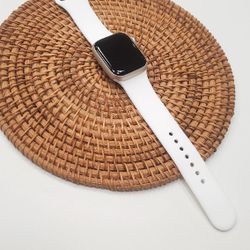 Apple Watch Series 7 - Pay $5 To take It home And pay The rest Later 
