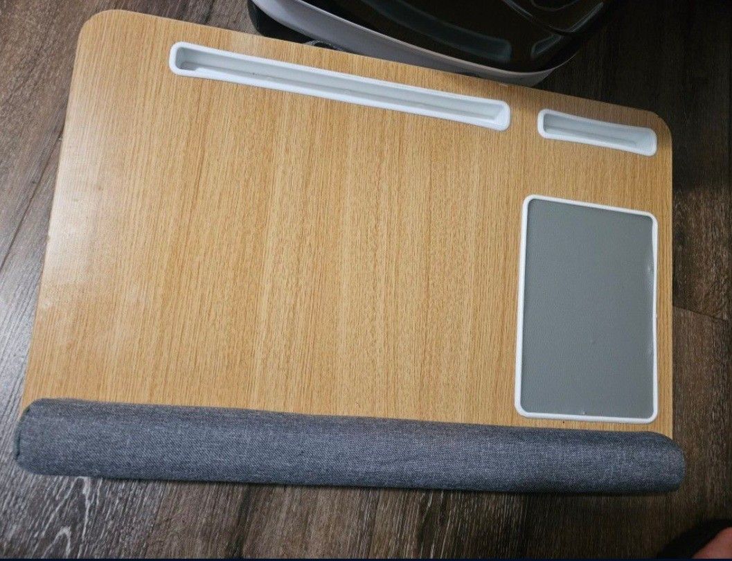 Portable Desktop Table