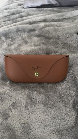 Ray-Ban Meta Gen 1 Sunglasses (Charging issue)
