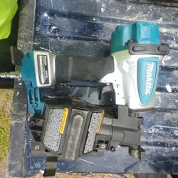 Makita Nail Airgun