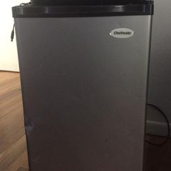 Chef Mate Mini Fridge