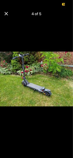 Premium Electric Scooter – Excellent Condition