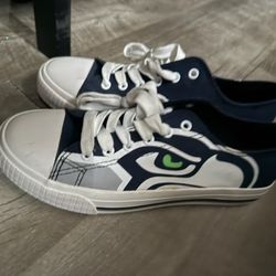Seahawks Chucks Size 7 Men's 8.5 Womens