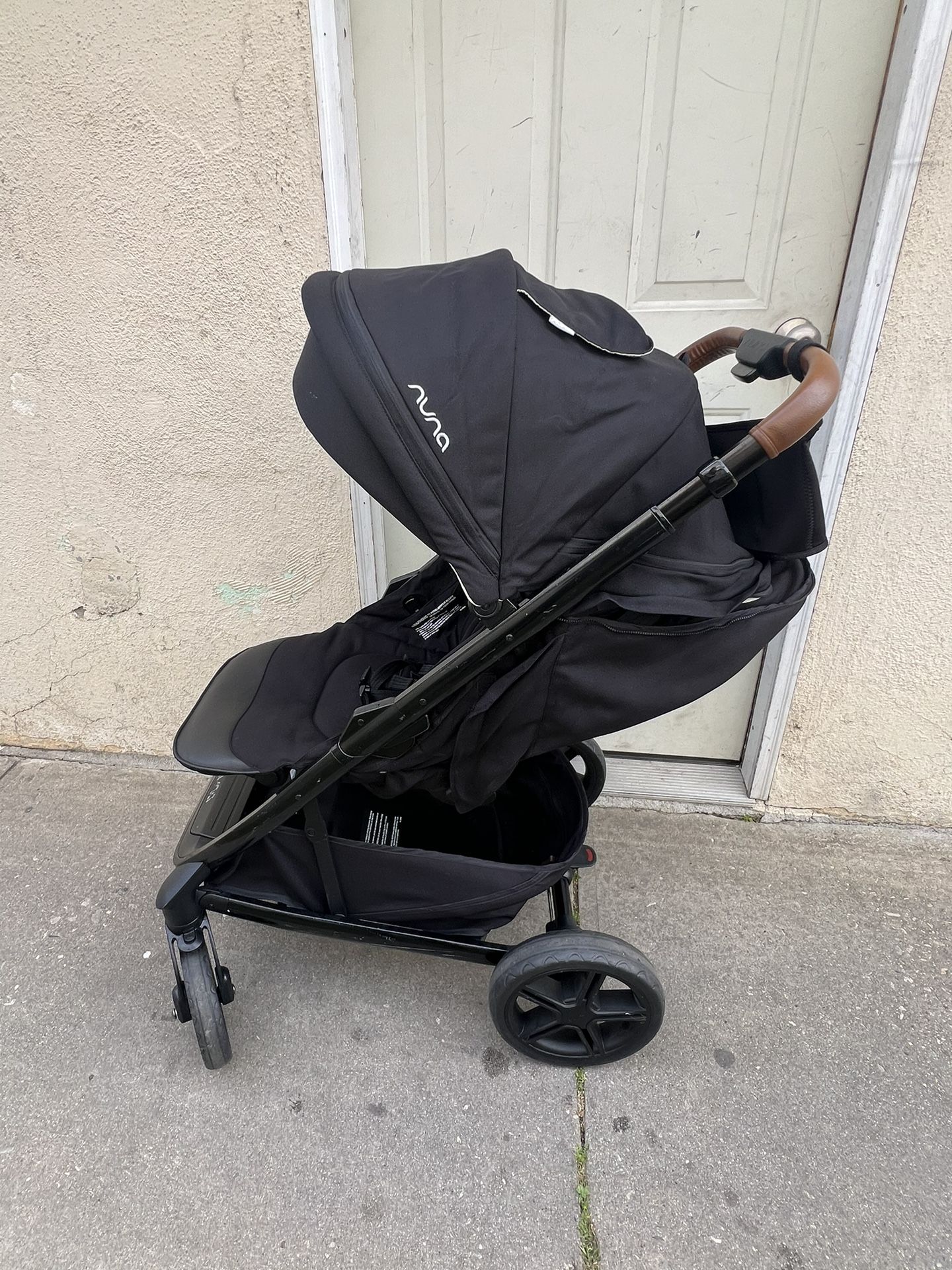 NUNA TAVO STROLLER