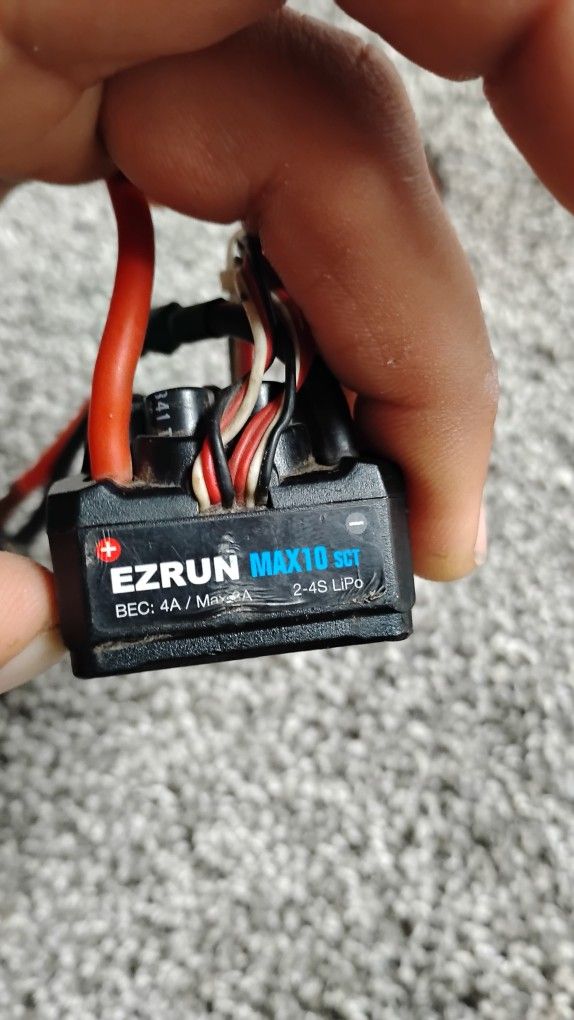 Hobbywing 2-4s  Brushless Speed Control