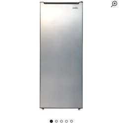 Frigidaire 7 Cu. Ft. Upright Convertible Fridge