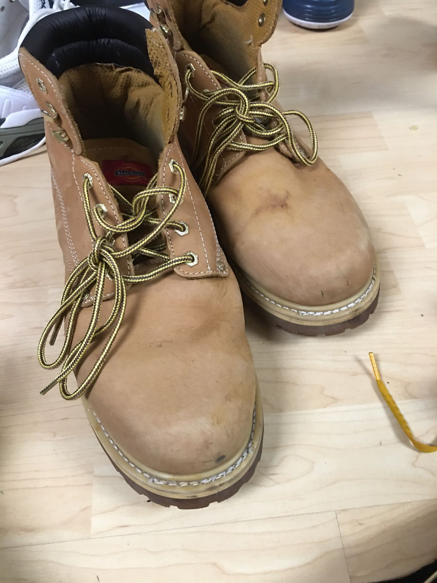 Dickies men’s Heel toe work boot size 12 W