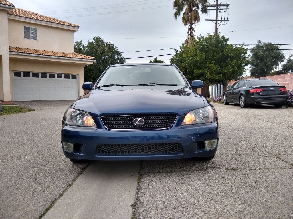 2005 Lexus IS 300 for Sale in Los Angeles, CA OfferUp