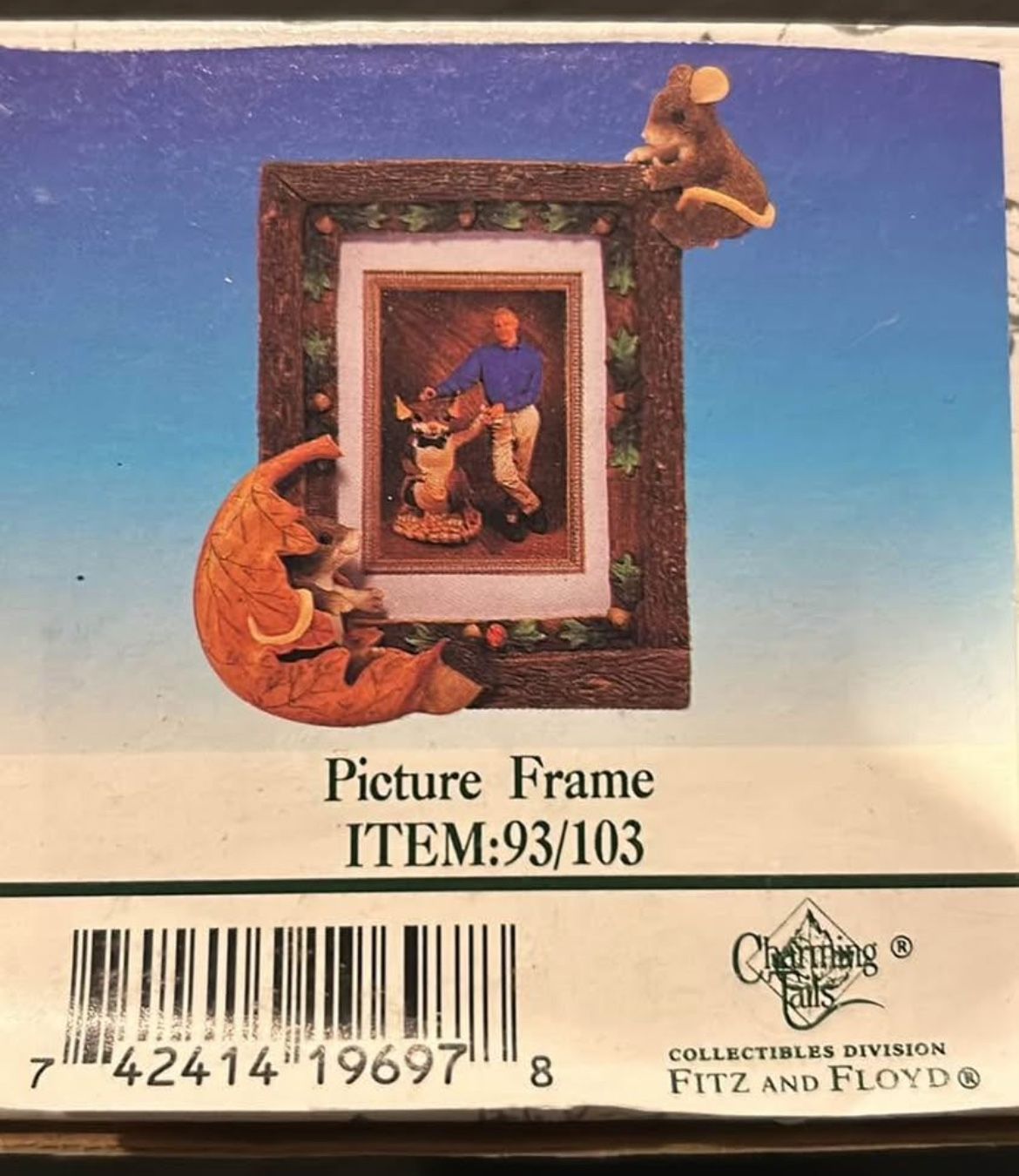 Charming tail picture frame $10