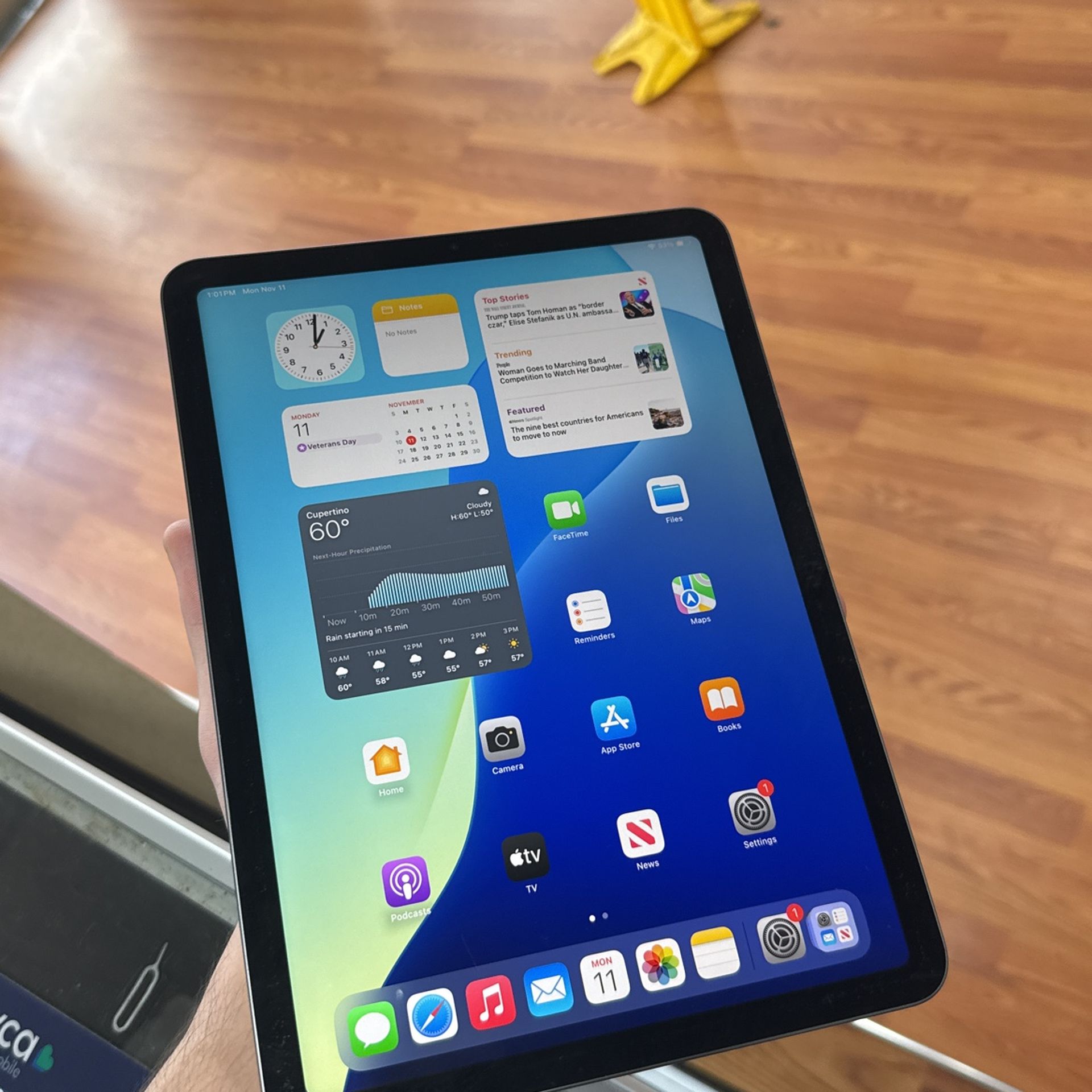 iPad Air 5th Generation 64GB WiFi Only Used