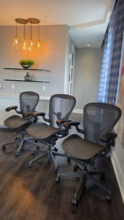 Herman Miller Aeron Office Chairs size B, 2025 years, garantia de fabrica 15 años