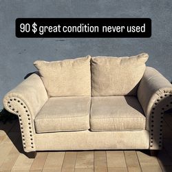 Love ❤️  Seat Sofa 🛋️