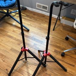 Fender Deluxe Hanging Guitar Stands - Pair Or Single