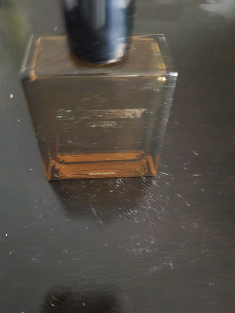 Burberry Eau De Parfum 