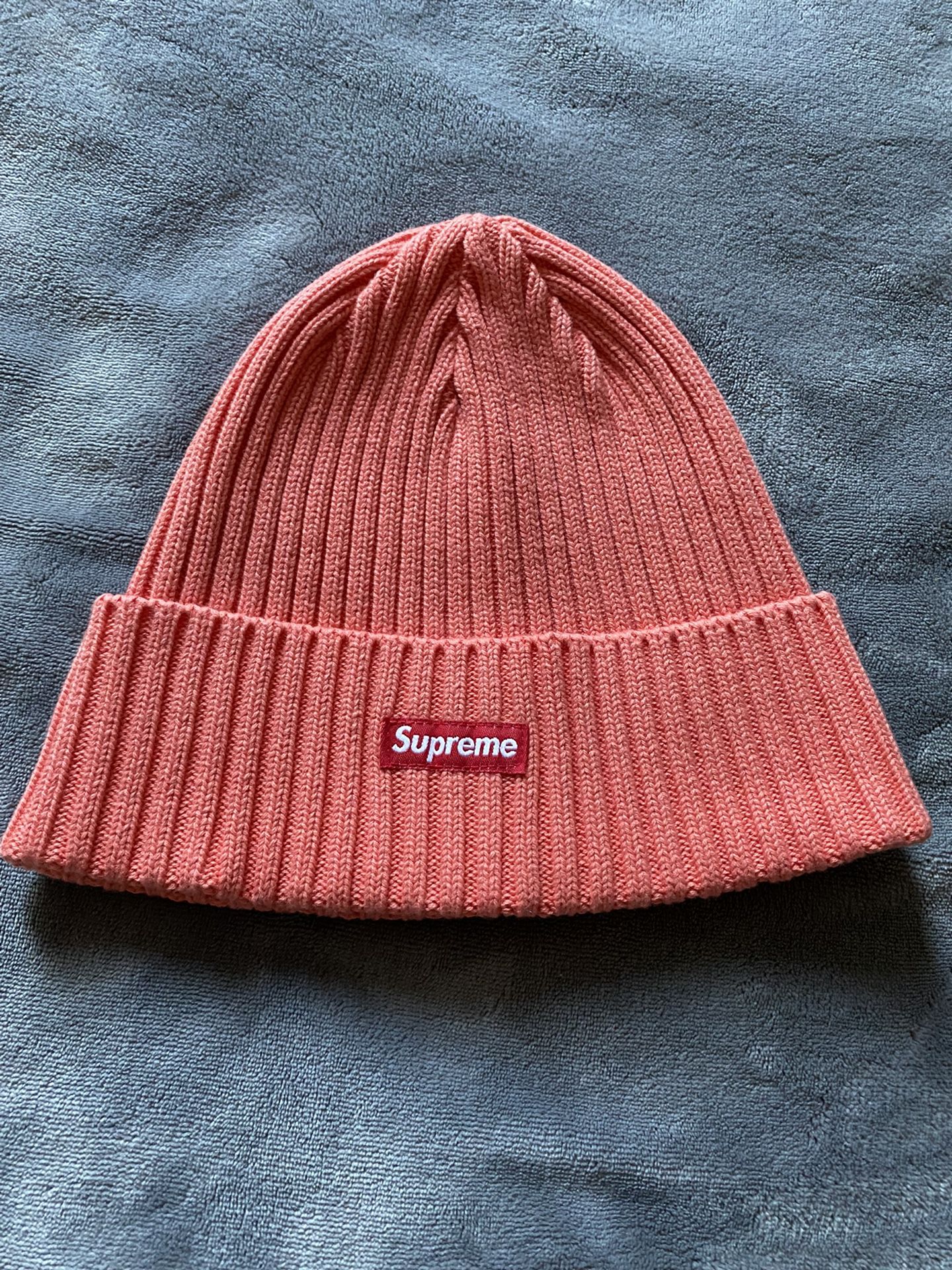 Peach/salmon Supreme Box Logo Beanie