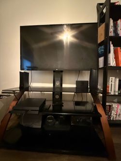 Modern Glass & Wood TV Stand / Media Console with Integrated Mount (TV included )