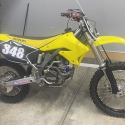 2005 Suzuki RMZ250