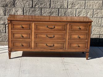 mid century 9 drawer dresser
