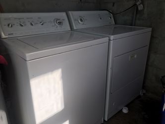 Set de lavadora y secadora de gas kenmore $250