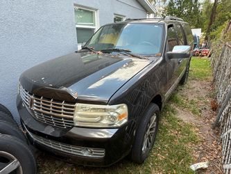 2012 Lincoln Navigator L