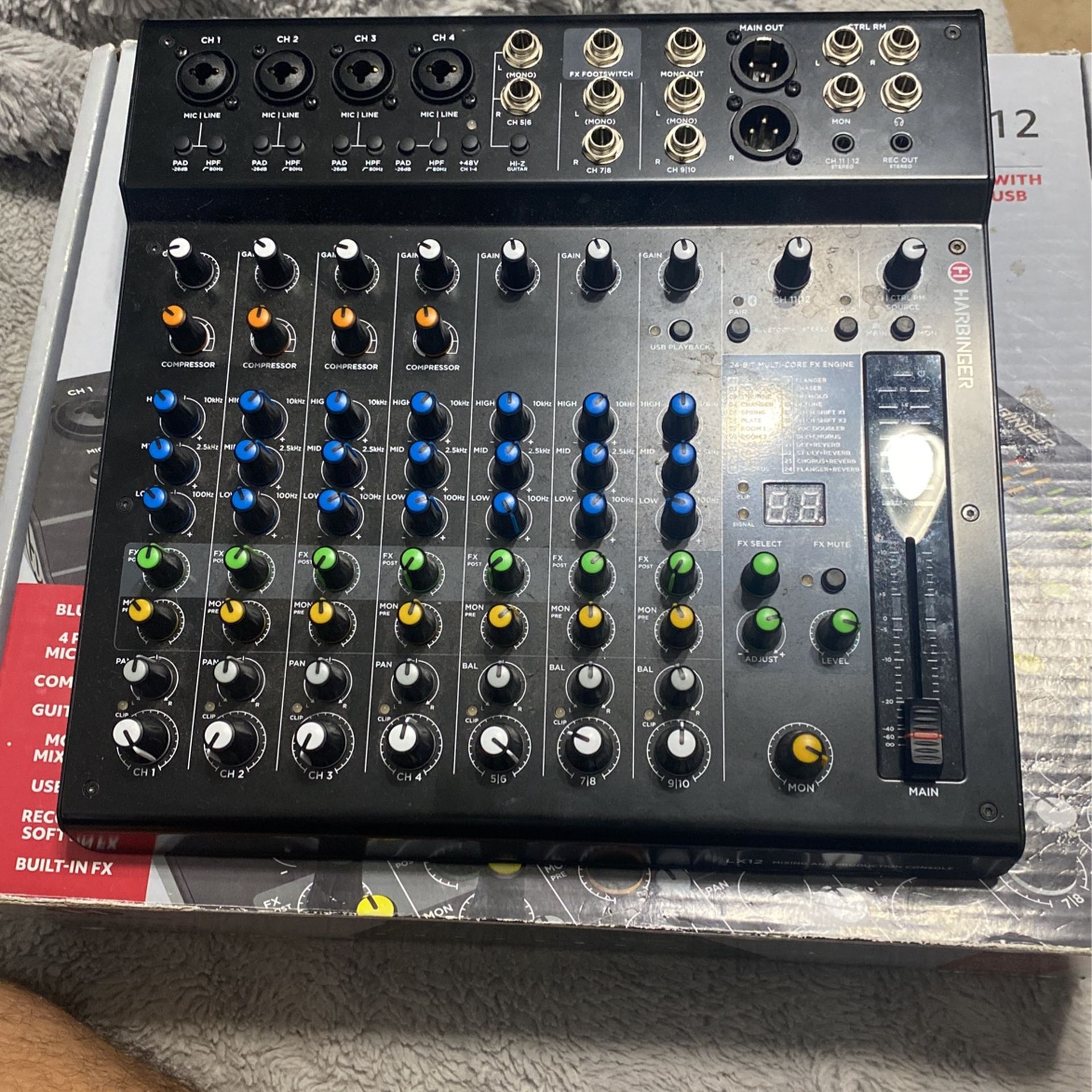 Harbinger Mixer 12-channel &bluetooth