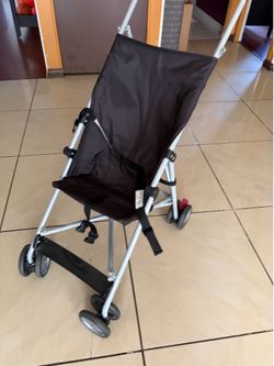 Baby umbrella stroller
