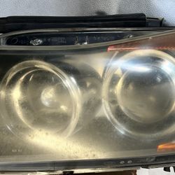 2006 2007 2008 BMW 3 Series 325i 328i 330i 335i E90 OEM LH Headlight XENON LEFT