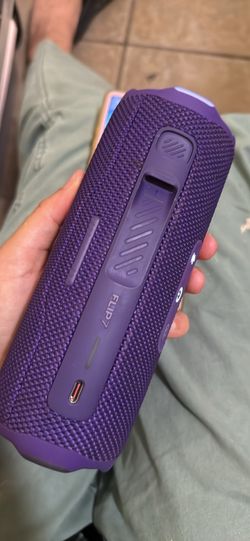 JBL Flip 7 Bluetooth speaker purple used