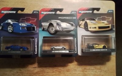 MAJORETTE COLLECTION PORSCHE, CORVETTE, CAMARO $15