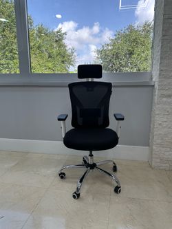 Hbada Ergonomic Office Chair – Adjustable Headrest & Lumbar