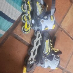 Kids Roller Blades Adjustable Size (Says 35-38)