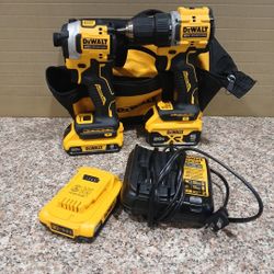 Dewalt Atomic Combo Kit ( Located in Hawthorne )(NO DELIVERY)